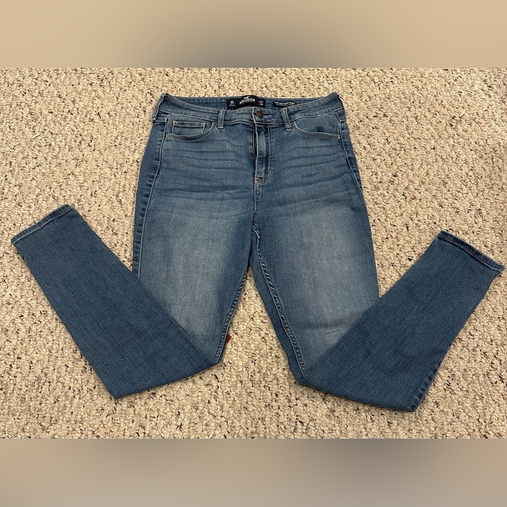 Hollister high-rise super skinny jean